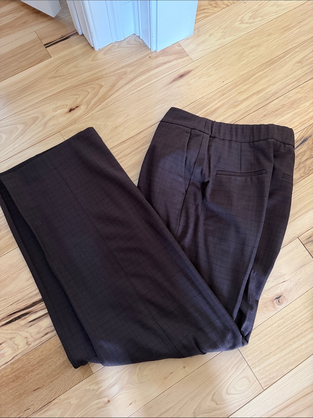 Women’s Aritzia  limitless checked Brown and black Dress Pants